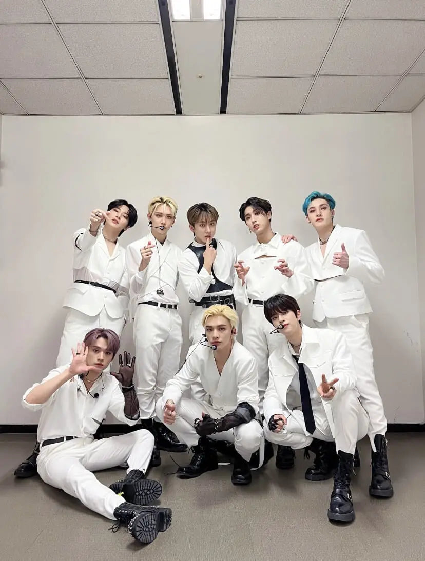 STRAY KIDS Poster Seoul Spot